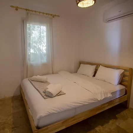 2 Bedroom House With A Fantastic View Of Gmlk 아파트 Bodrum